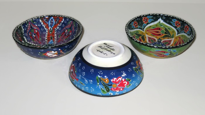 Ceramic Relief Bowl<br/>10cm